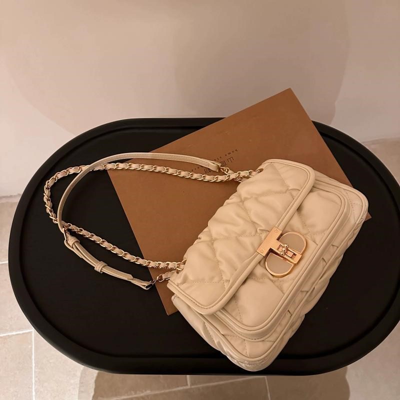 Elegant Pleated Chain Handbag  - Quiet Luxury Bags Crossbody recension och pris
