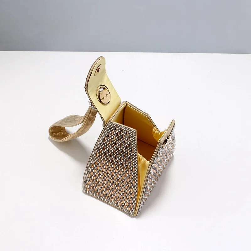 Rhinestones Luxury Evening Bag - Luxury Bags Brand Pyramid recension och pris