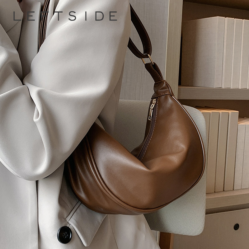 Half Moon Small PU Leather Zip - Luxury Bags Trend 2025 recension och pris