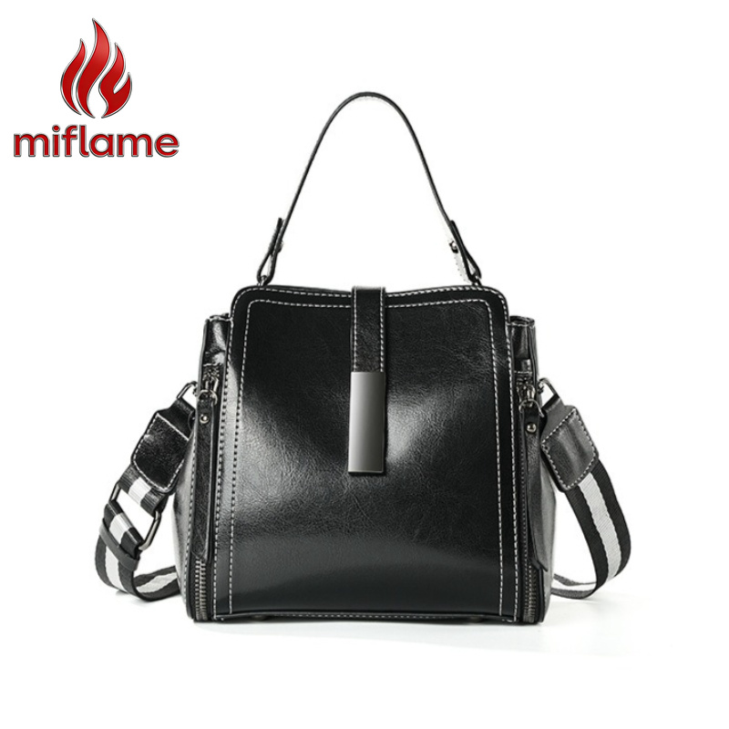 Genuine Leather Crossbody Bag  - Quiet Luxury Bags Crossbody recension och pris