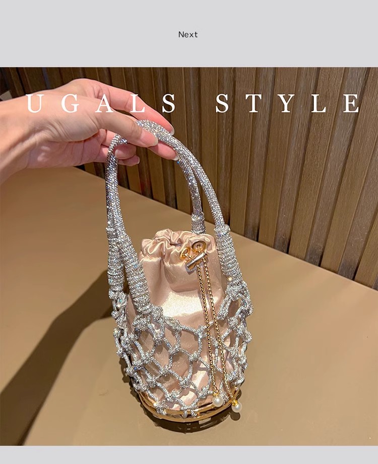 Hollow Out Glitter Rope Woven  - Luxury Bag Collection recension och pris