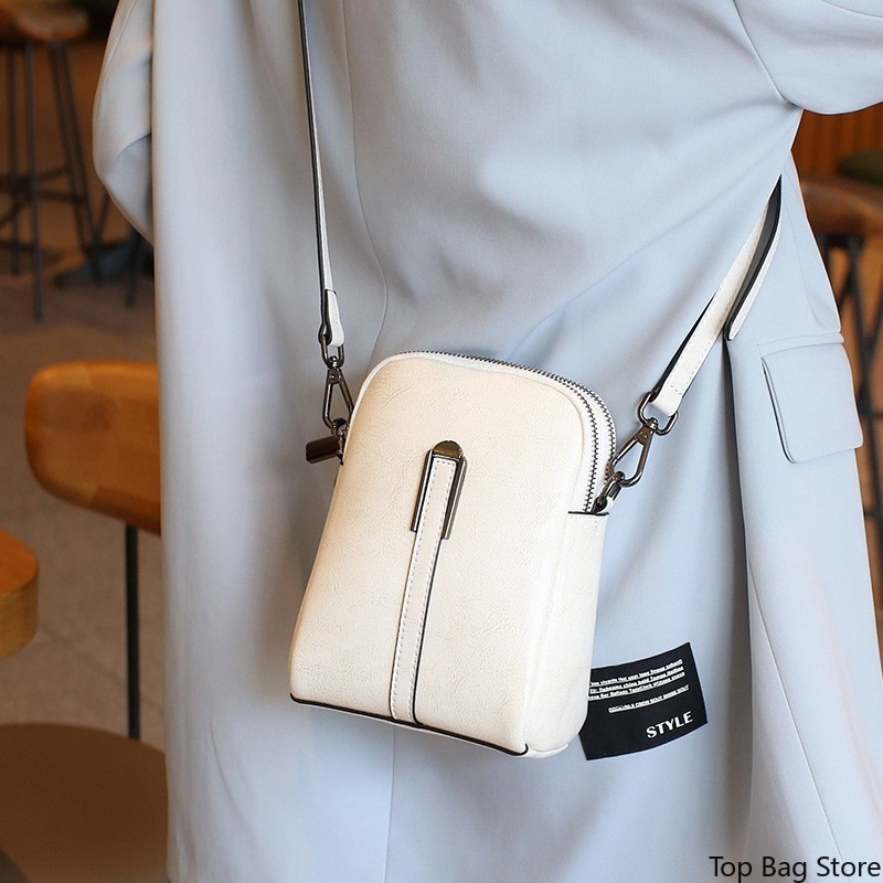 Genuine Leather Shoulder Shell - Quiet Luxury Bags Crossbody recension och pris