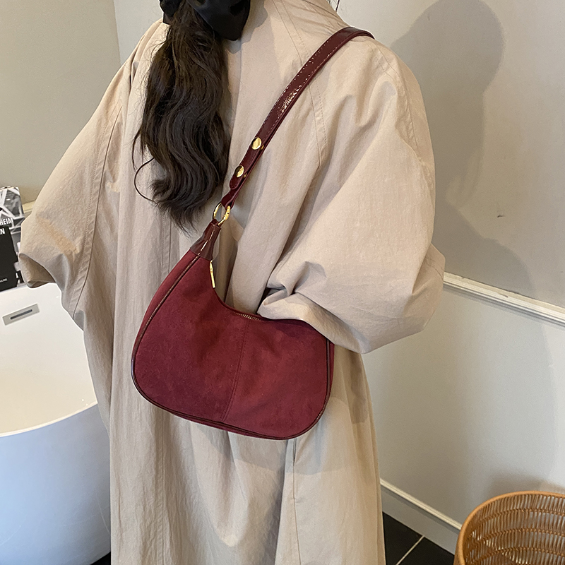 LEFTSIDE Women Small Suede Sho - Luxury Bags Trend 2025 recension och pris