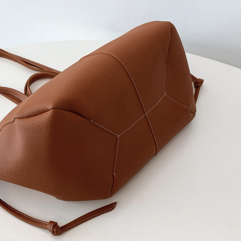 Large Capacity Leather Zipper  - Luxury Bags Trend 2025 recension och pris